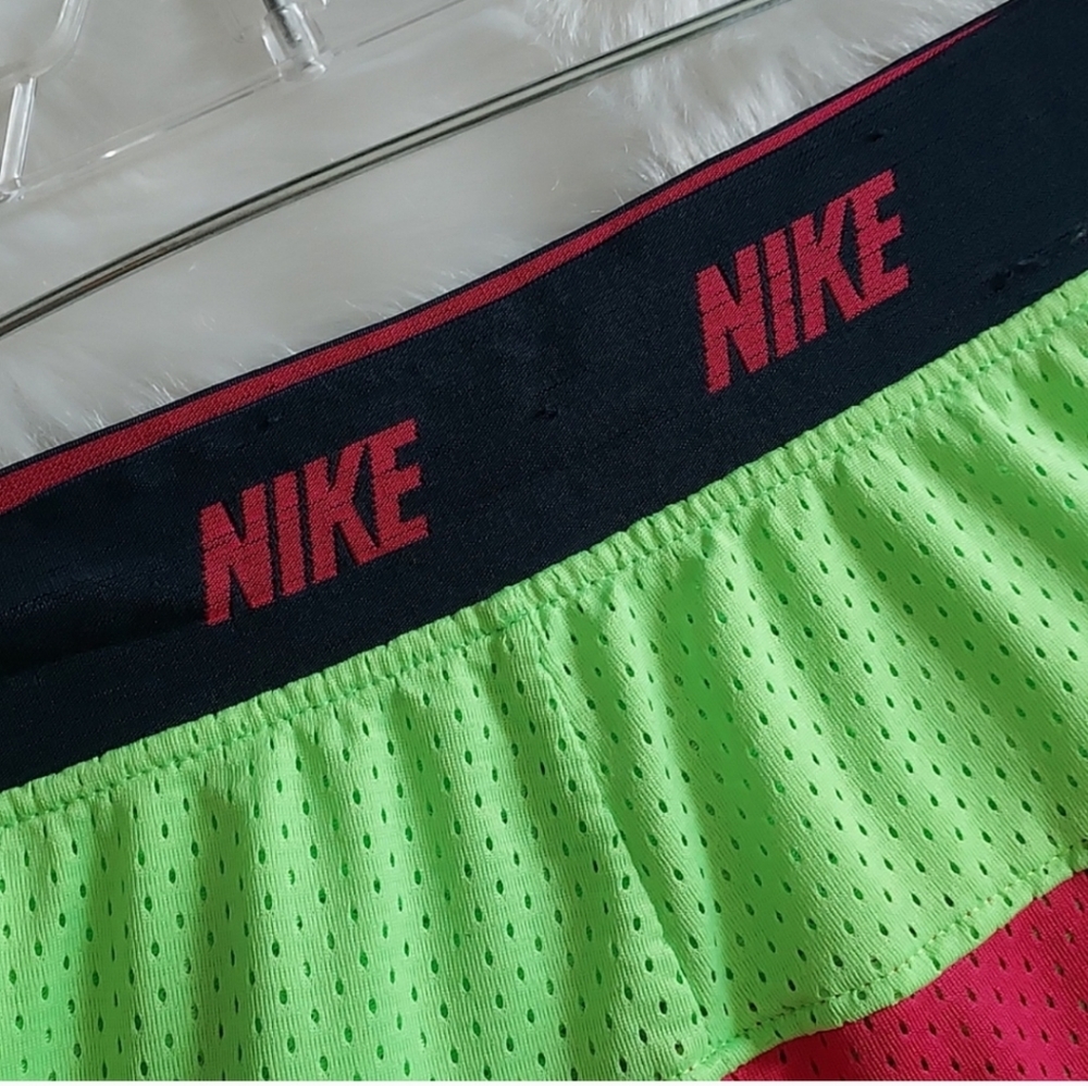 NIKE neon shorts, M - Picture 4 of 6